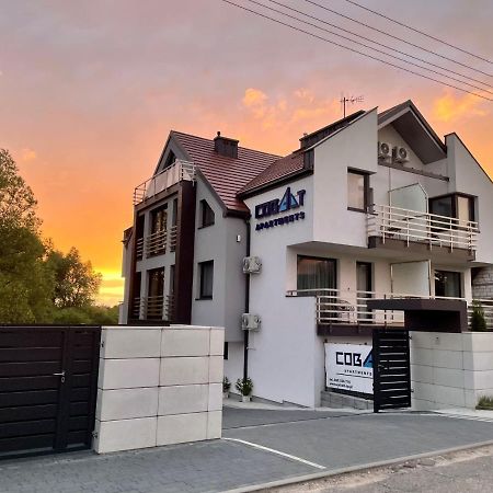 Cobalt Apartments มิโคไวกี ภายนอก รูปภาพ