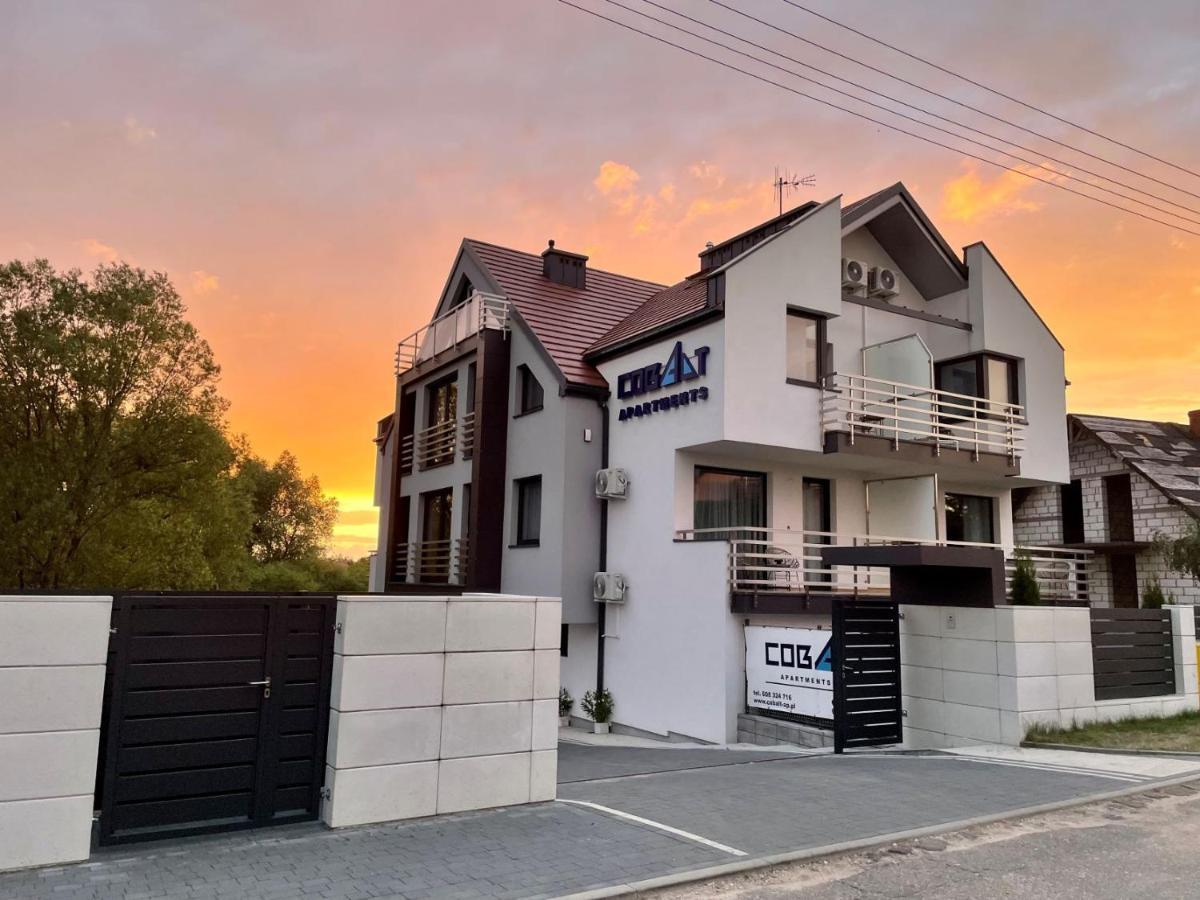 Cobalt Apartments มิโคไวกี ภายนอก รูปภาพ