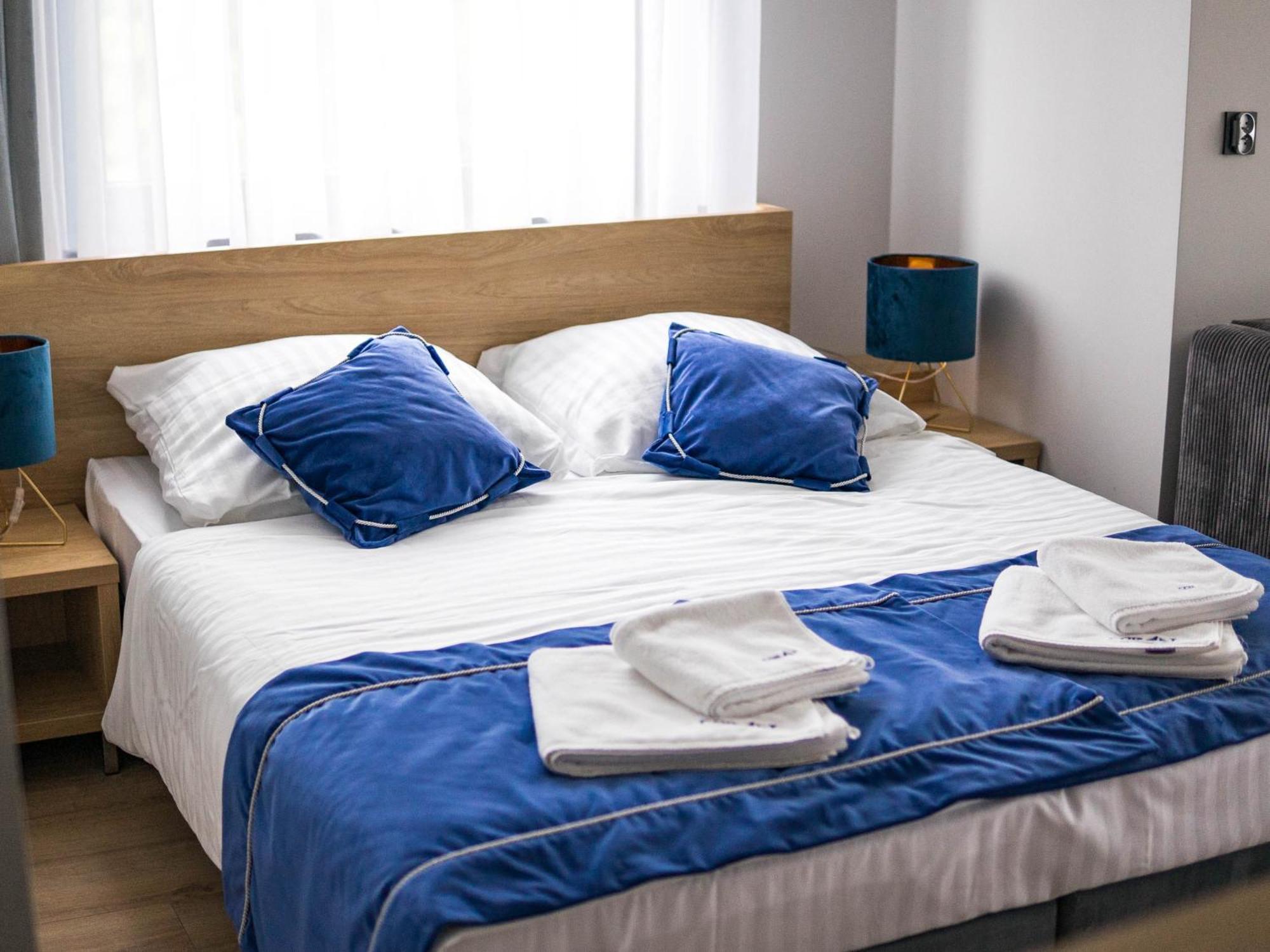 Cobalt Apartments มิโคไวกี ภายนอก รูปภาพ
