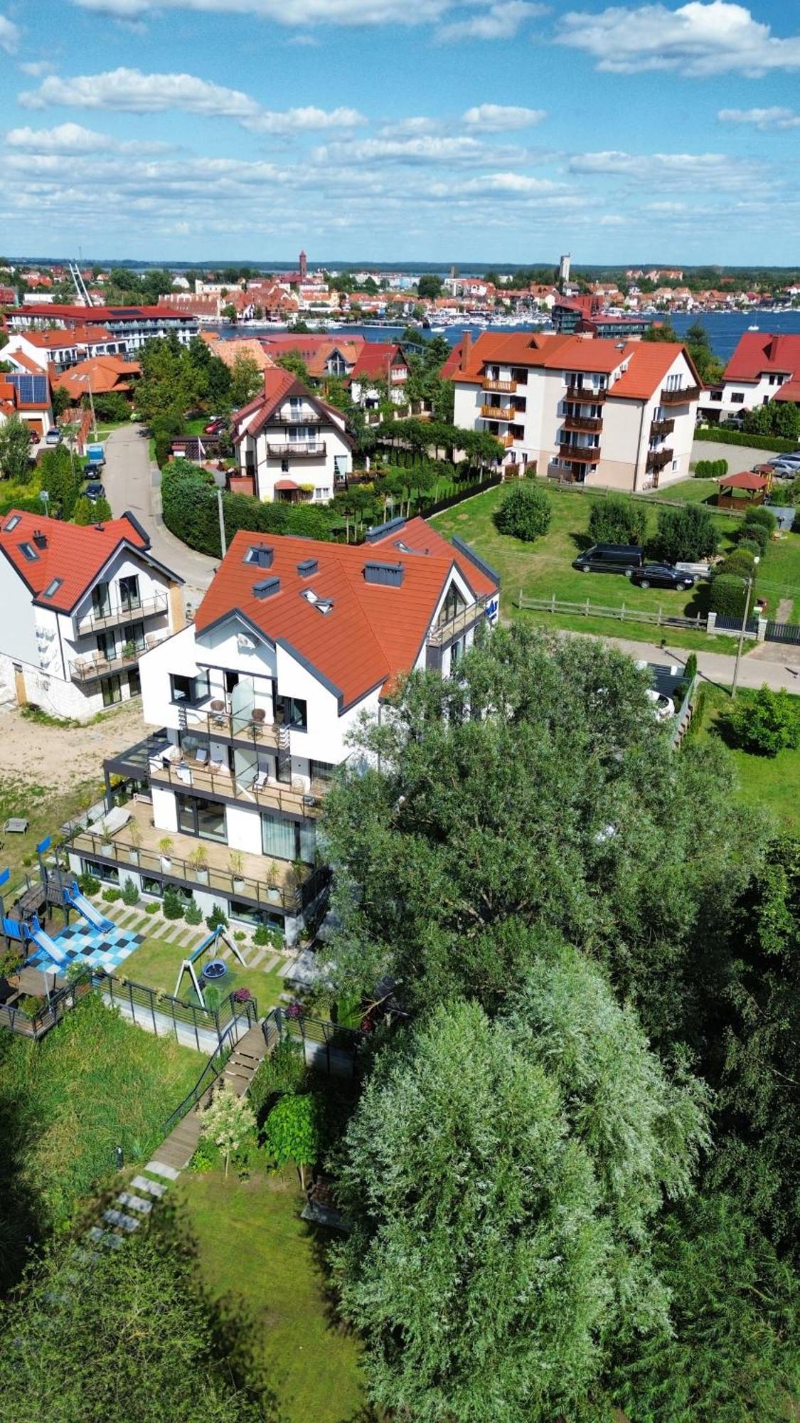 Cobalt Apartments มิโคไวกี ภายนอก รูปภาพ